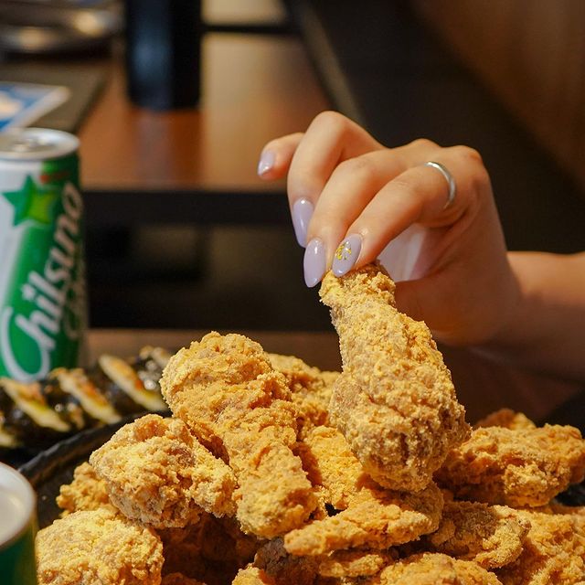 CHICKENネネチキン)